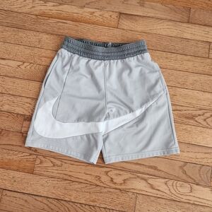Boys Nike Shorts Size Medium